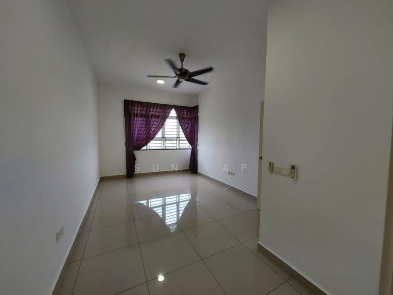 Pangsapuri untuk Disewa di Perling Heights Apartments - Sun Yap - Living Room - PropertyGuru.com.my