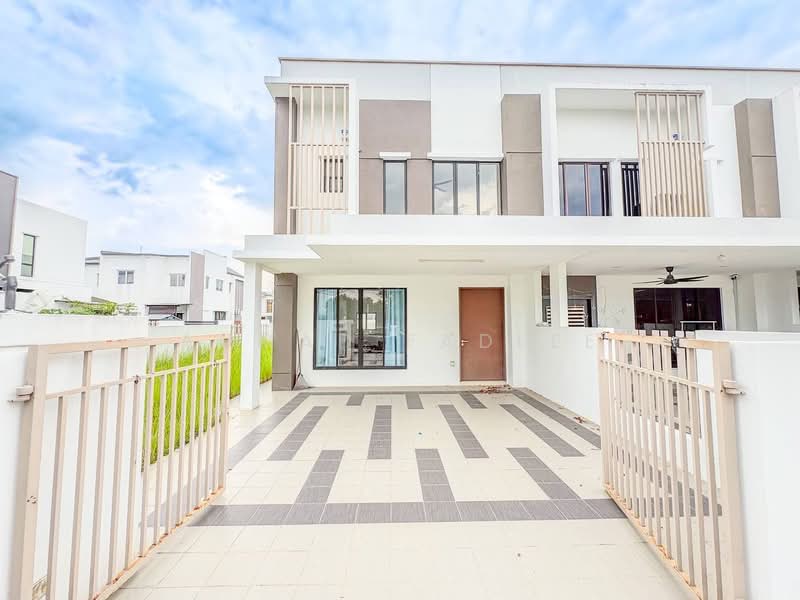 2-storey Terraced House for Sale in Semenyih (Selangor) - Ahmad Fadlee - Exterior - PropertyGuru.com.my