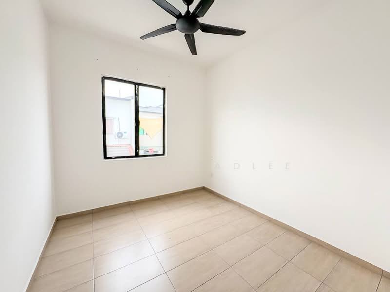2-storey Terraced House for Sale in Semenyih (Selangor) - Ahmad Fadlee - PropertyGuru.com.my