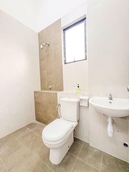 2-storey Terraced House for Sale in Semenyih (Selangor) - Ahmad Fadlee - PropertyGuru.com.my