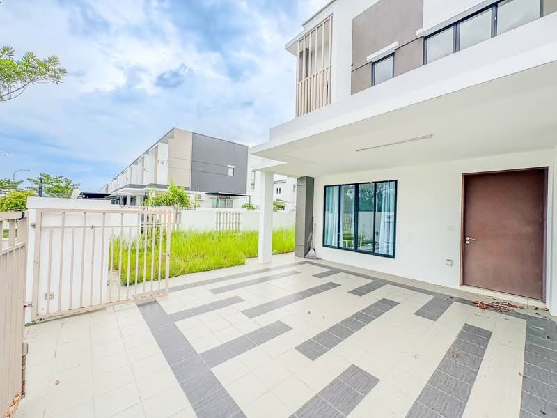 2-storey Terraced House for Sale in Semenyih (Selangor) - Ahmad Fadlee - PropertyGuru.com.my