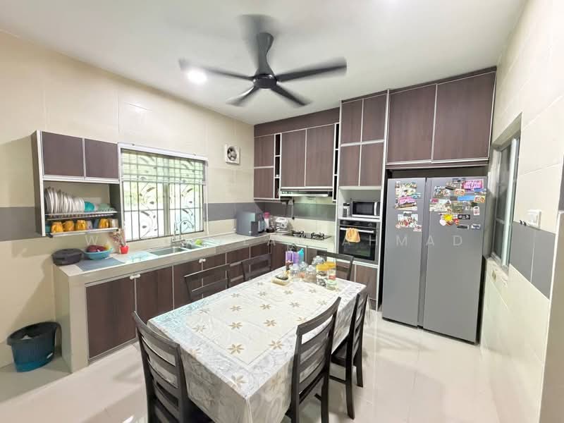 Rumah Berkembar untuk Dijual di Taman Meru (Klang) - Wan Azlan Ahmad - PropertyGuru.com.my