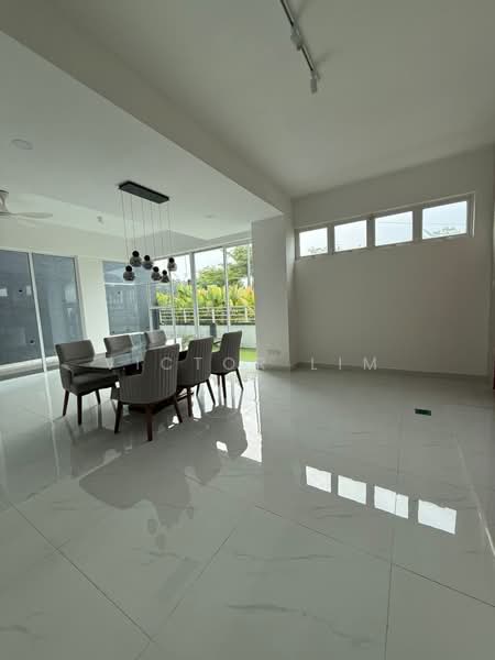 Rumah Berkembar untuk Dijual di Taman Mount Austin (Tebrau) - Victor Lim - Dining Room - PropertyGuru.com.my