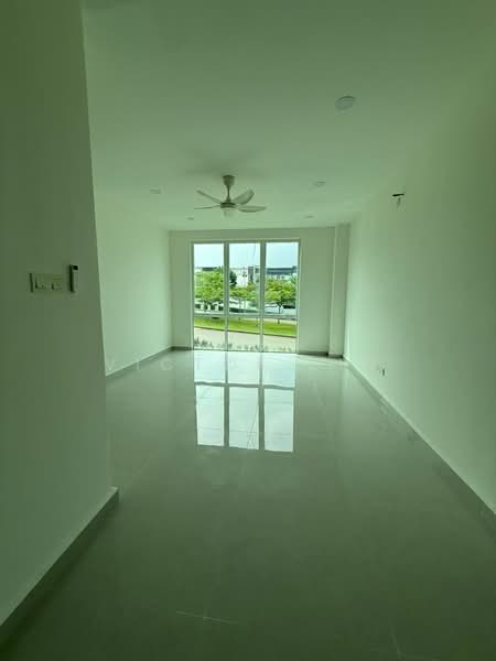 Rumah Berkembar untuk Dijual di Taman Mount Austin (Tebrau) - Victor Lim - PropertyGuru.com.my