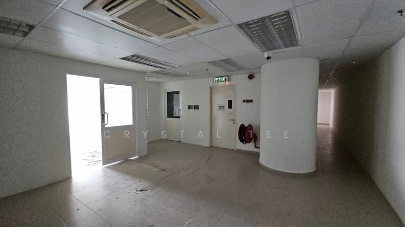 Factory for Rent in Bayan Lepas (Penang) - Crystal Tee - Corridor - PropertyGuru.com.my