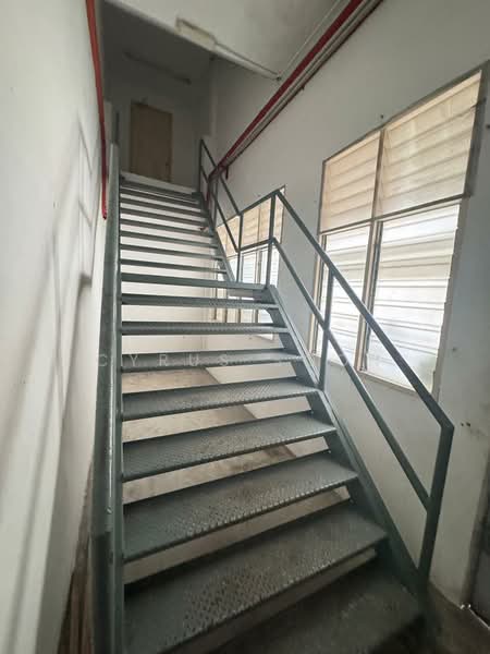Detached Factory for Sale in Taman Kepong (Kepong) - Cyrus Soon - Corridor - PropertyGuru.com.my