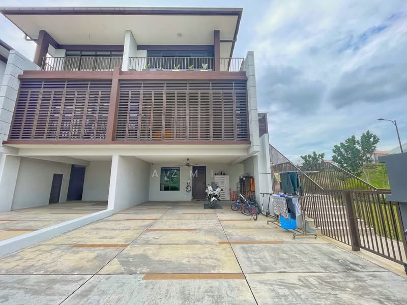 3-storey Terraced House for Sale in Cyberjaya (Selangor) - Azmi . - Exterior - PropertyGuru.com.my