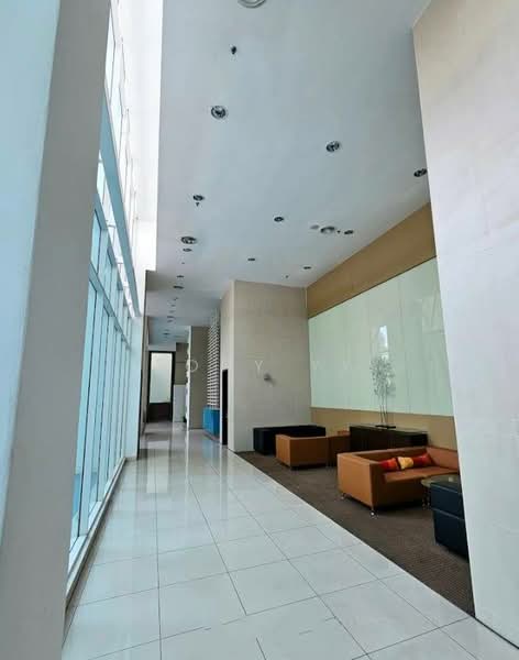 Condominium for Sale at Gurney Paragon - Tony YY - Lobby - PropertyGuru.com.my