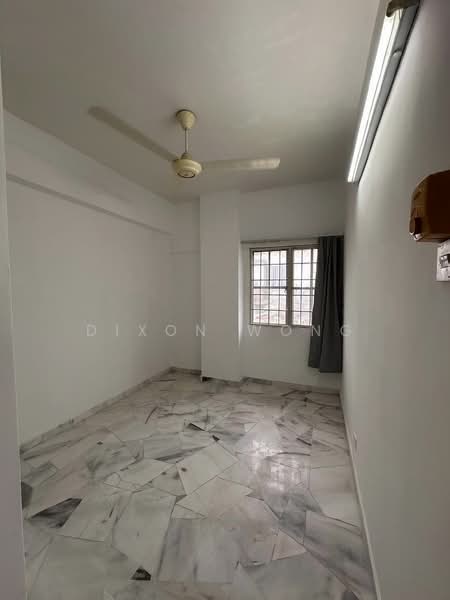Condominium for Rent at Meadow Park 3 - Dixon Wong - Interior - PropertyGuru.com.my