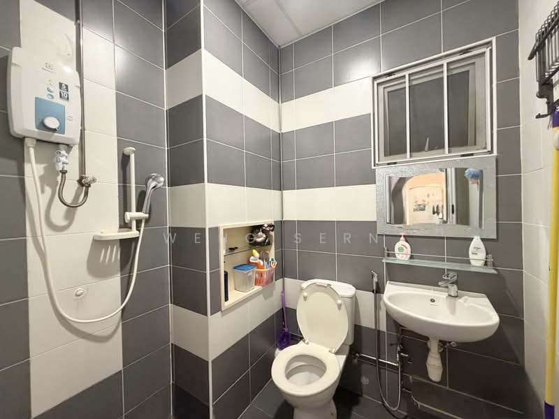 Condominium for Rent at I-Regency Condominium (Ideal Regency) - Weng Sern - PropertyGuru.com.my
