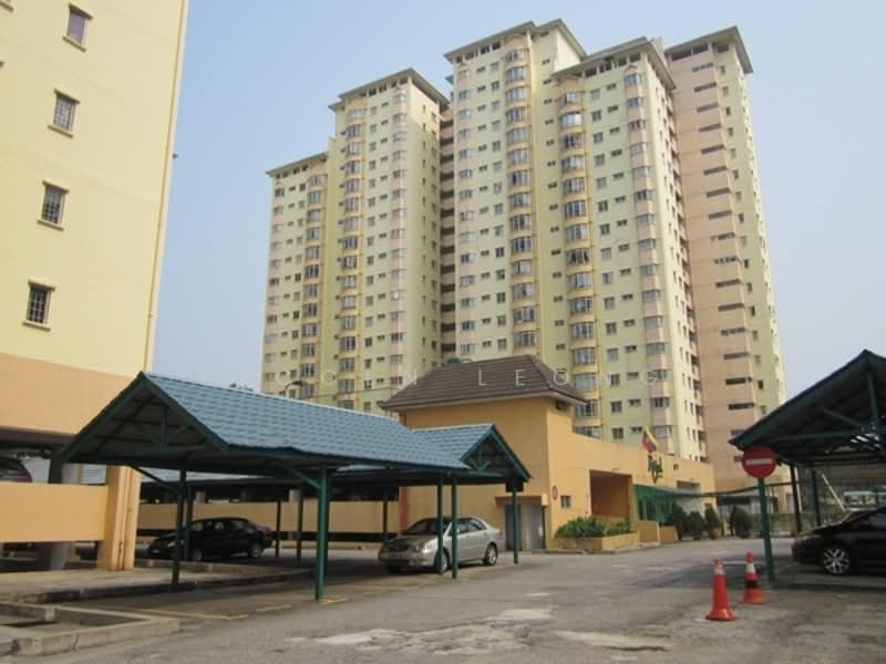 Kondominium untuk Disewa di Endah Regal Condominium - Elcoln Leong - Exterior - PropertyGuru.com.my