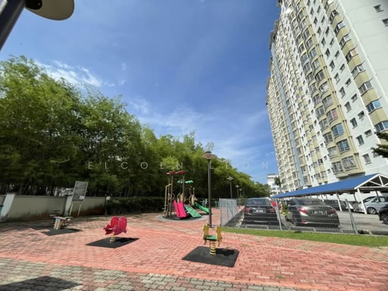 Kondominium untuk Disewa di Endah Regal Condominium - Elcoln Leong - Exterior - PropertyGuru.com.my
