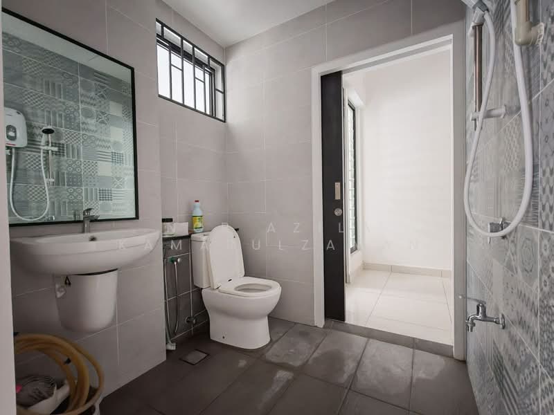 2-storey Terraced House for Sale in Elmina (Shah Alam) - Nor Azila Kamarulzaman - Bathroom - PropertyGuru.com.my