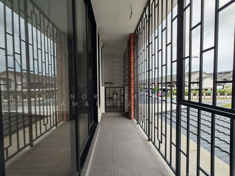 2-storey Terraced House for Sale in Elmina (Shah Alam) - Nor Azila Kamarulzaman - Exterior - PropertyGuru.com.my