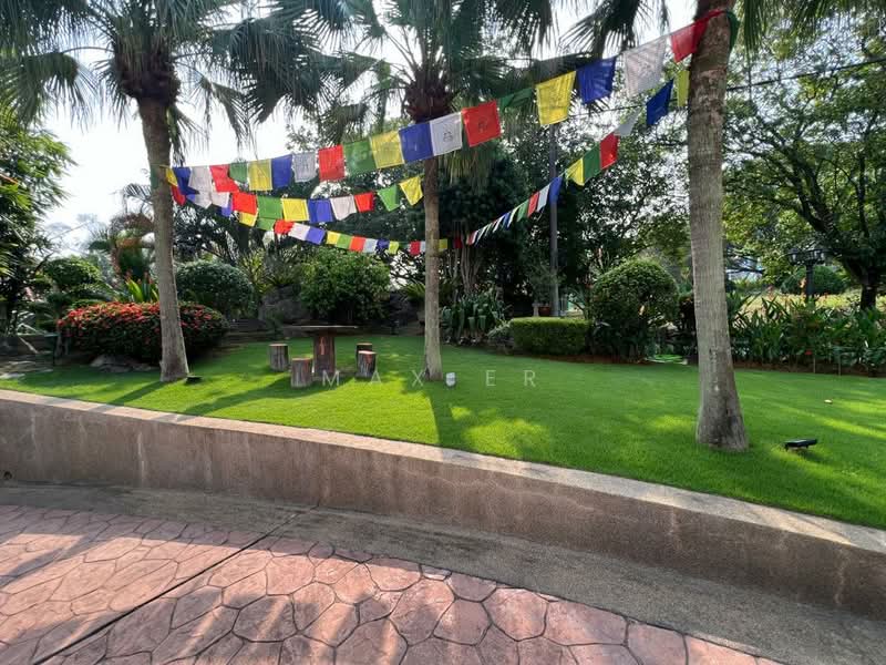 Bungalow for Sale in Country Heights (Kajang) - Max Er - Garden - PropertyGuru.com.my
