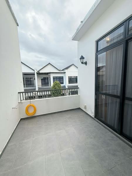 2-storey Terraced House for Sale in Eco Summer (Johor Bahru) - Wong Yi Xin - Balcony - PropertyGuru.com.my