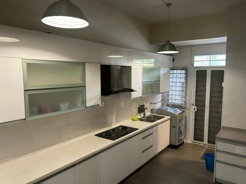 Rumah Teres 2 Tingkat untuk Dijual di Sutera Damansara (Damansara Damai) - Prem Kumar - Kitchen - PropertyGuru.com.my