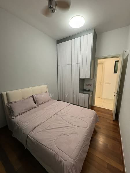 Kondominium untuk Dijual di The LIGHT COLLECTION I - Sam Yeoh - Bedroom - PropertyGuru.com.my