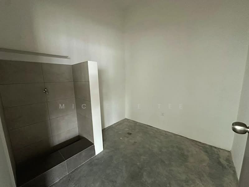 Kilang untuk Disewa di Taman Perindustrian Air Hitam (Klang) - Michelle Tee - Bathroom - PropertyGuru.com.my