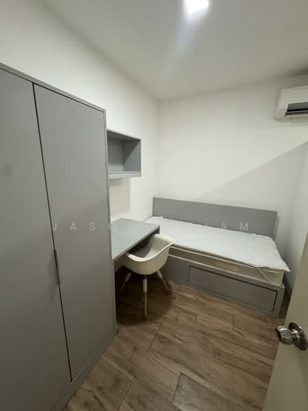 Servis Apartment untuk Disewa di Sky Park - Jason Chiam - Bedroom - PropertyGuru.com.my