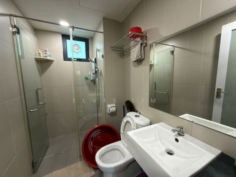 Kondominium untuk Dijual di The Promenade - Elvis Lim - Bathroom - PropertyGuru.com.my