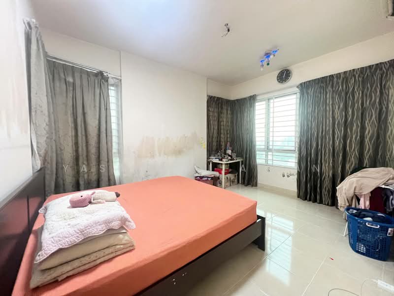 Condominium for Sale at Riana Green East - Yasmin Sulaiman - Bedroom - PropertyGuru.com.my
