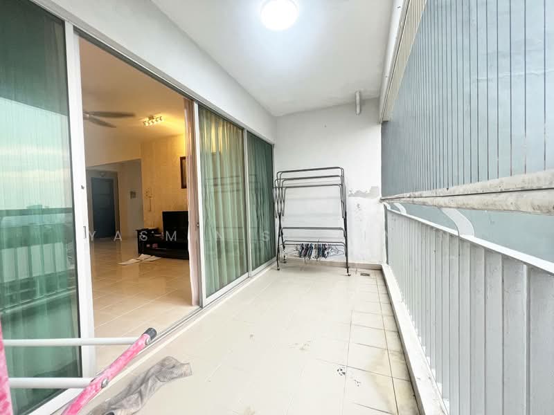 Condominium for Sale at Riana Green East - Yasmin Sulaiman - Balcony - PropertyGuru.com.my