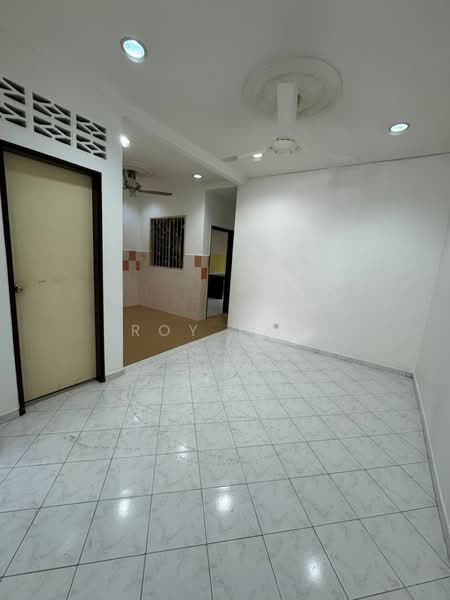Rumah Teres untuk Disewa di Bandar Springhill (Port Dickson) - Roy Law - Interior - PropertyGuru.com.my