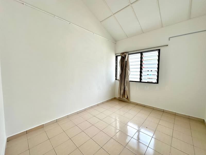 2-storey Terraced House for Sale in Ampang Jaya (Ampang) - Wan Azlan Ahmad - PropertyGuru.com.my