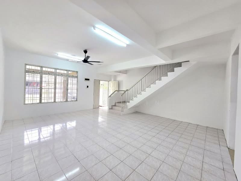 Terraced House for Sale in Bandar Mahkota Cheras (Cheras) - Nurashekin . - Living Room - PropertyGuru.com.my