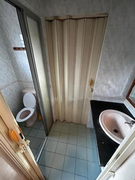 Rumah Teres 2-Tingkat untuk Dijual di Bukit Jelutong (Shah Alam) - Alan Wong - Bathroom - PropertyGuru.com.my