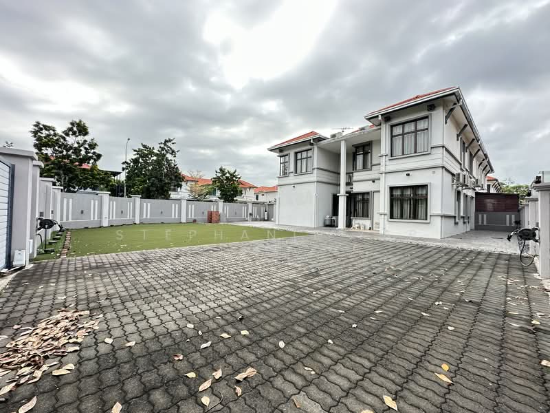 Rumah Berkembar untuk Dijual di Klang (Selangor) - Stephanie Yap - Exterior - PropertyGuru.com.my