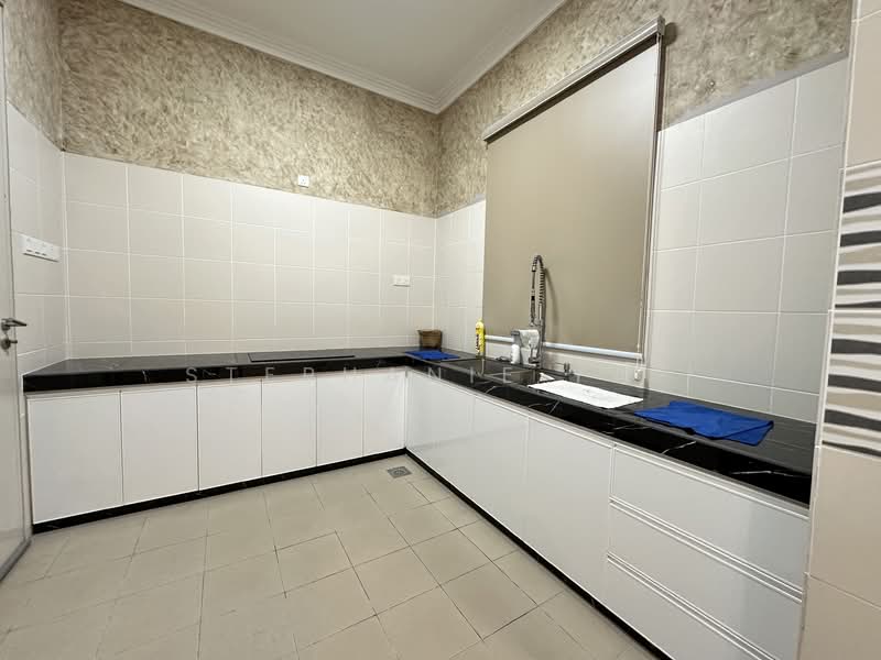 Rumah Berkembar untuk Dijual di Klang (Selangor) - Stephanie Yap - Kitchen - PropertyGuru.com.my