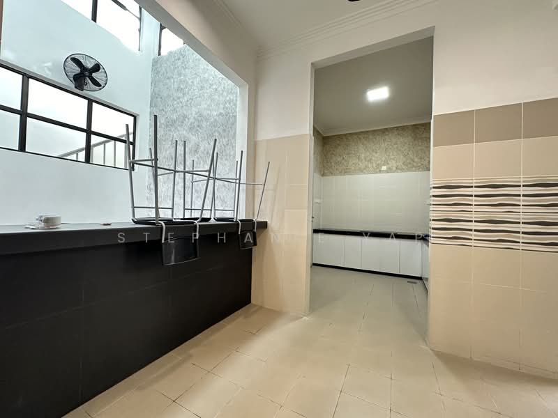 Rumah Berkembar untuk Dijual di Klang (Selangor) - Stephanie Yap - Kitchen - PropertyGuru.com.my