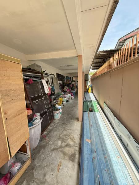 Rumah Teres 1 Tingkat untuk Dijual di Taman Rinting (Masai) - Wong Yi Xin - Exterior - PropertyGuru.com.my