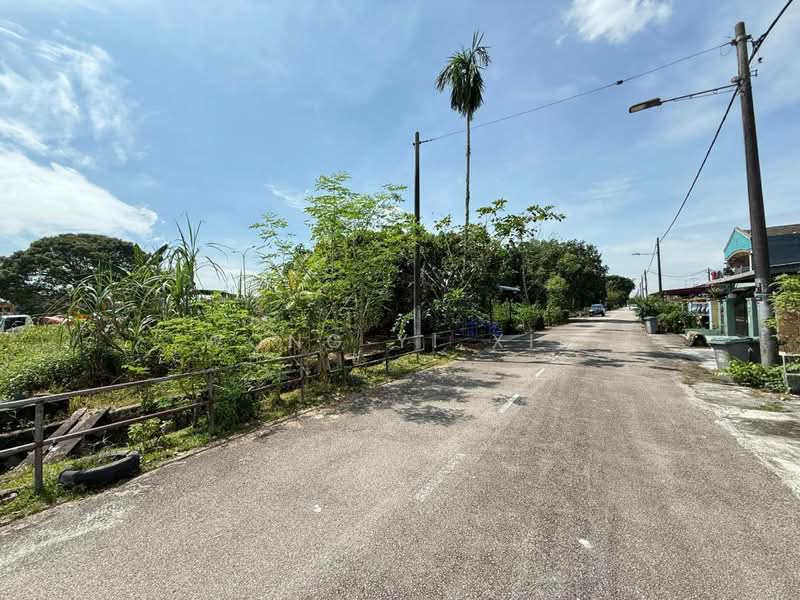 Rumah Teres 1 Tingkat untuk Dijual di Taman Rinting (Masai) - Wong Yi Xin - Exterior - PropertyGuru.com.my