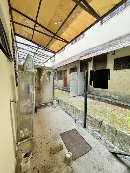 2-storey Terraced House for Sale in Bandar Nusaputra (Puchong) - Wan Azlan Ahmad - PropertyGuru.com.my
