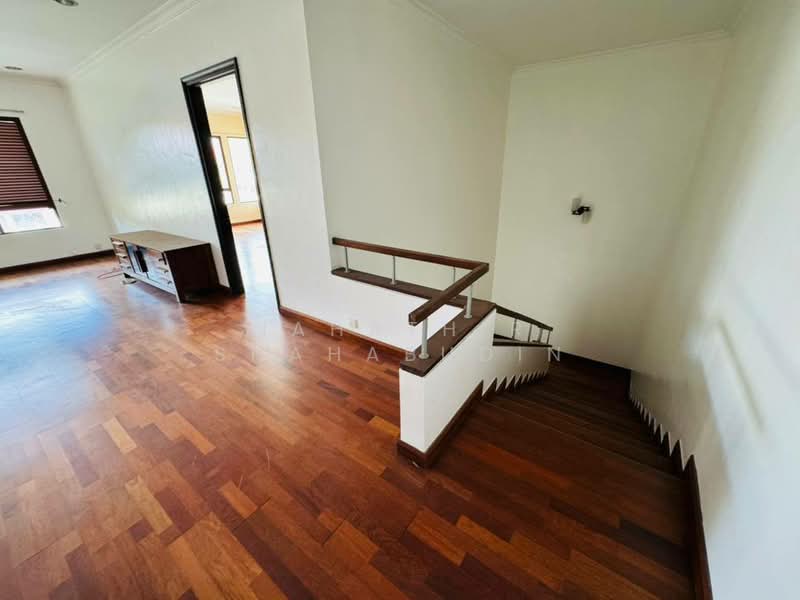 2-storey Terraced House for Sale in Bukit Jelutong (Shah Alam) - Nahathir Shahabudin - Interior - PropertyGuru.com.my