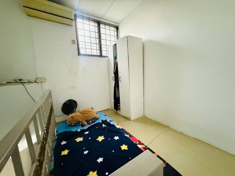 1-storey Terraced House for Sale in Taman Kapar Permai (Kapar) - Wan Azlan Ahmad - PropertyGuru.com.my