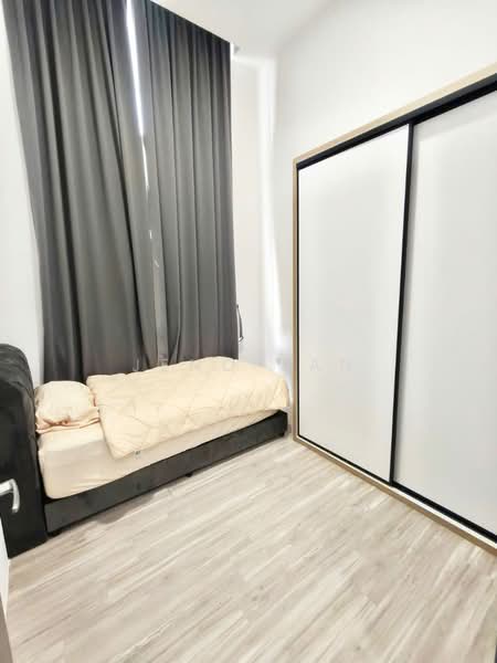 Service Residence for Sale at The Podium - Jeno Tan - Bedroom - PropertyGuru.com.my