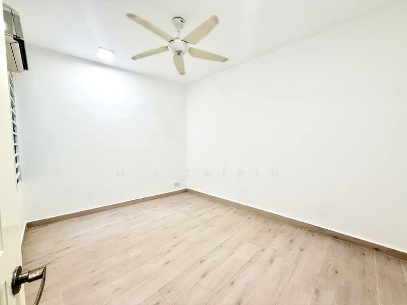 Condominium for Sale at Waizuri 1 - M.J Zairin - Interior - PropertyGuru.com.my
