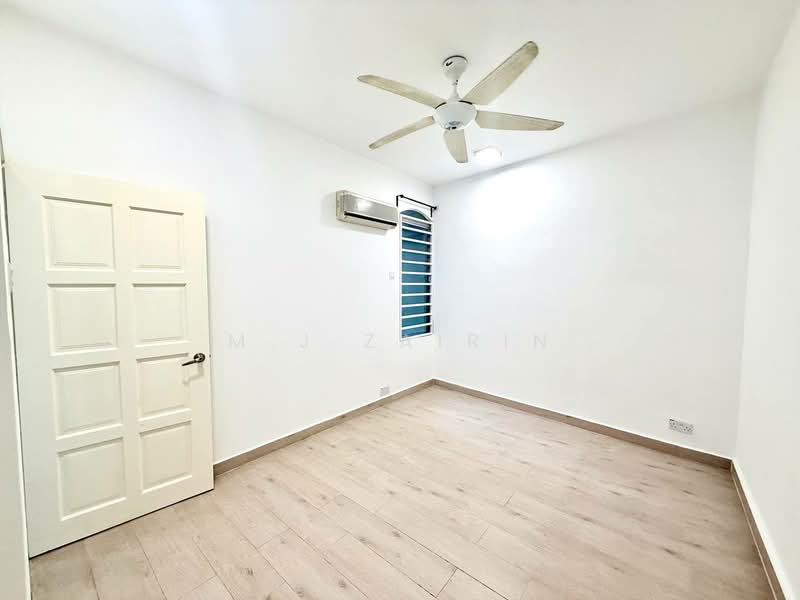 Condominium for Sale at Waizuri 1 - M.J Zairin - Interior - PropertyGuru.com.my