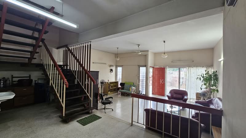 2-storey Terraced House for Sale in Taman Connaught (Cheras) - Elaine Loke - Living Room - PropertyGuru.com.my