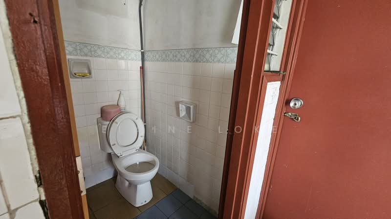 2-storey Terraced House for Sale in Taman Connaught (Cheras) - Elaine Loke - Bathroom - PropertyGuru.com.my
