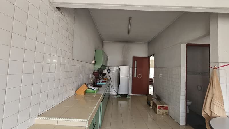 2-storey Terraced House for Sale in Taman Connaught (Cheras) - Elaine Loke - Kitchen - PropertyGuru.com.my