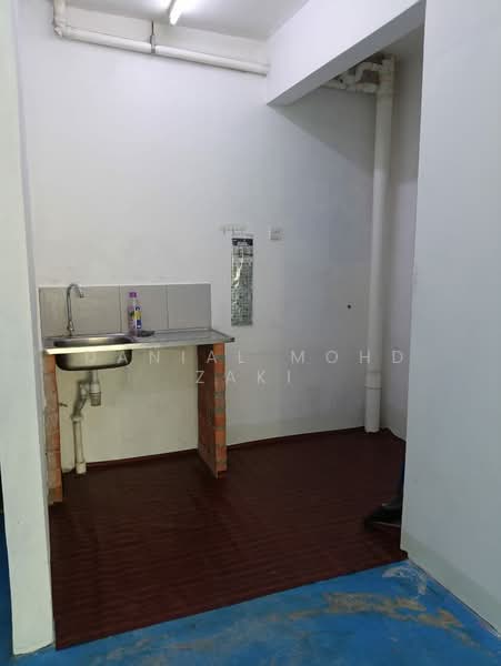 Apartment for Sale at Pangsapuri Rimbun - Danial Mohd Zaki - Kitchen - PropertyGuru.com.my
