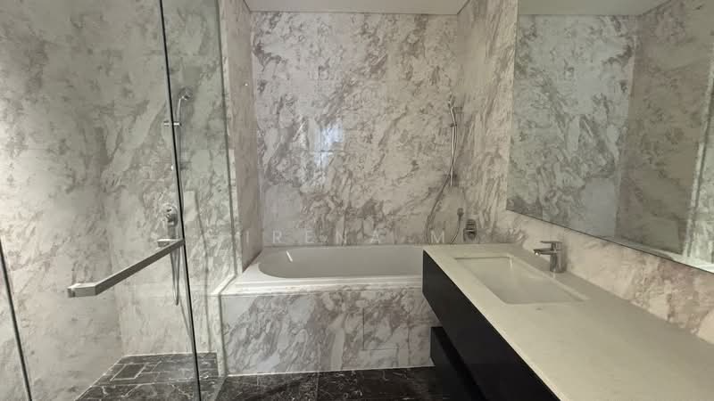 Servis Apartment untuk Dijual di SO Sofitel Kuala Lumpur Residences - Irena M - Bathroom - PropertyGuru.com.my