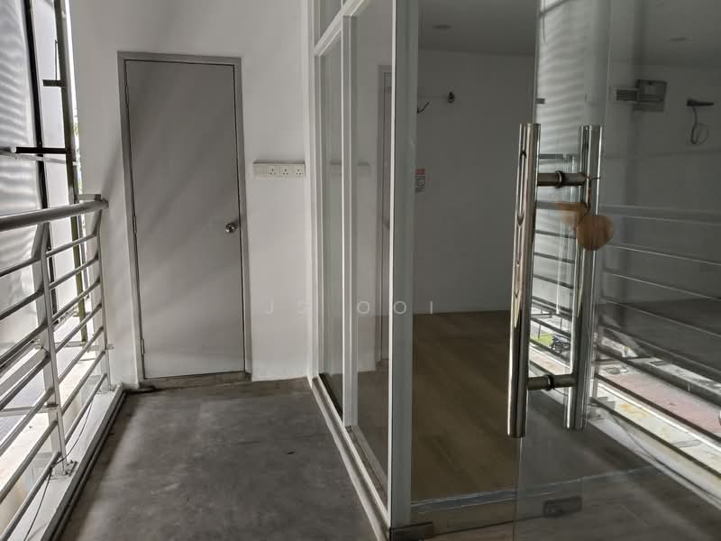 Shop / Office for Sale in Taman Seri Impian (Bukit Mertajam) - JS Ooi - Corridor - PropertyGuru.com.my