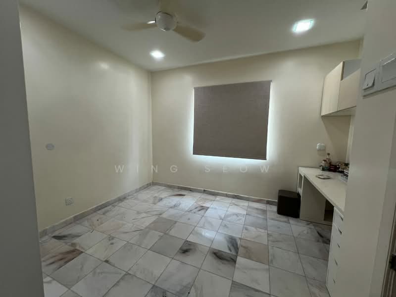 Condominium for Sale at Sang Suria - Wing Seow - Study - PropertyGuru.com.my