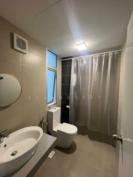 Servis Apartment untuk Disewa di MIRAI Residences - Elaine Yap - Bathroom - PropertyGuru.com.my